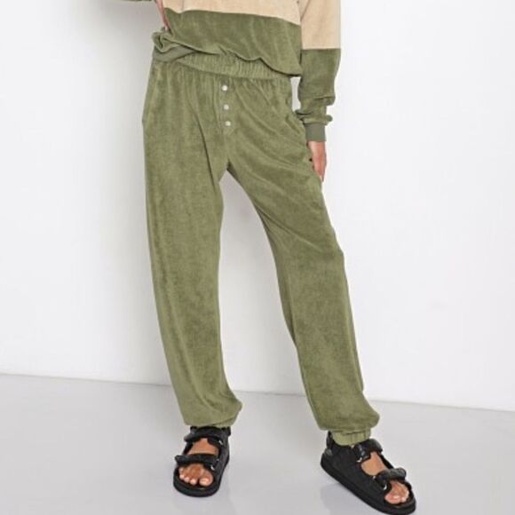 DONNI - Terry Henley Sweatpant in Basil - Picture 1 of 6